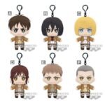 Peluche L'Attaque des Titans - Tomonui Plush Assortiment 9 pièces (15cm)