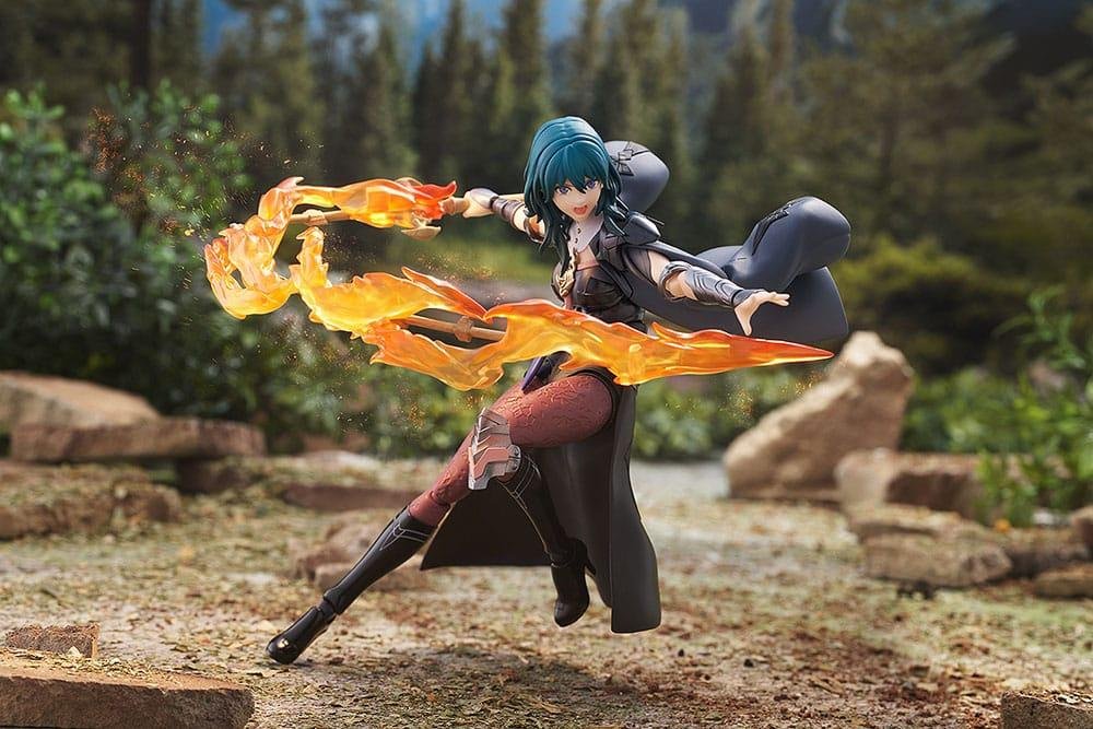 Figurine Fire Emblem Three Houses - Byleth (16cm) – Image 4