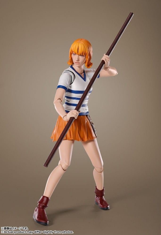 Figurine One Piece Netflix - Nami S.H. Figuarts (15cm) – Image 5