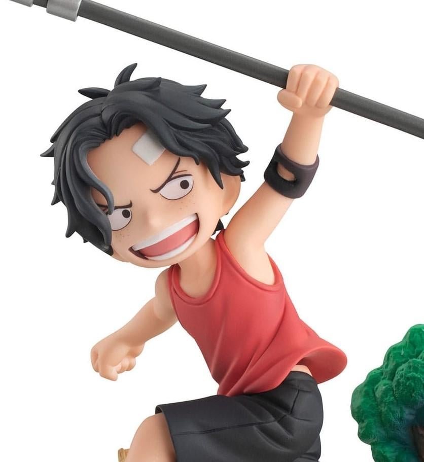 Statuette One Piece - Portgas D. Ace "Run Run Run" G.E.M. (13cm) – Image 2
