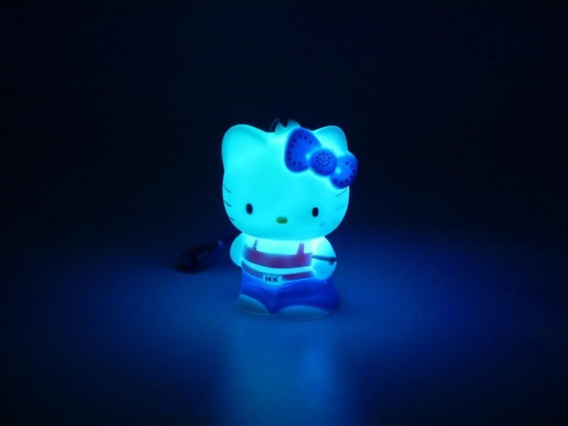 Lampe Hello Kitty - Hip Hop LED (8cm) – Image 4